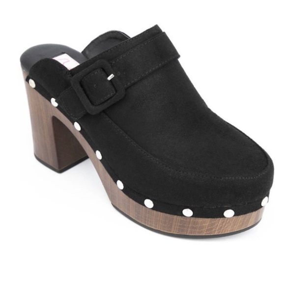 SUGAR - Brownies Studded Slip-On Clogs (Black) (9.5 Medium) - Picture 2 of 9